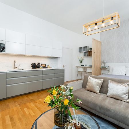 Anytime Holiday- Muzeum Apartments Prague Extérieur photo